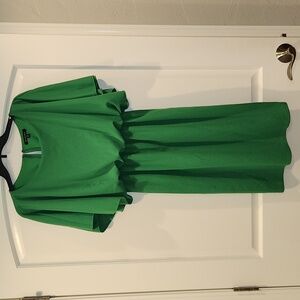 NWOT- Marina Flutter Sleeve Dress Green Size Small